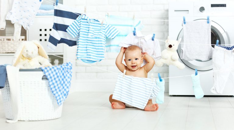 giặt quần áo sơ sinh bằng máy